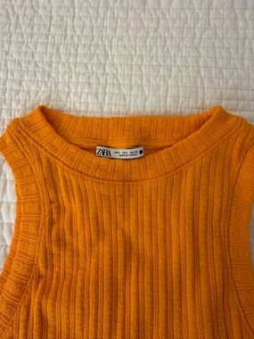 ZARA Orange Ribbed Sleeveless Crewneck Sweater